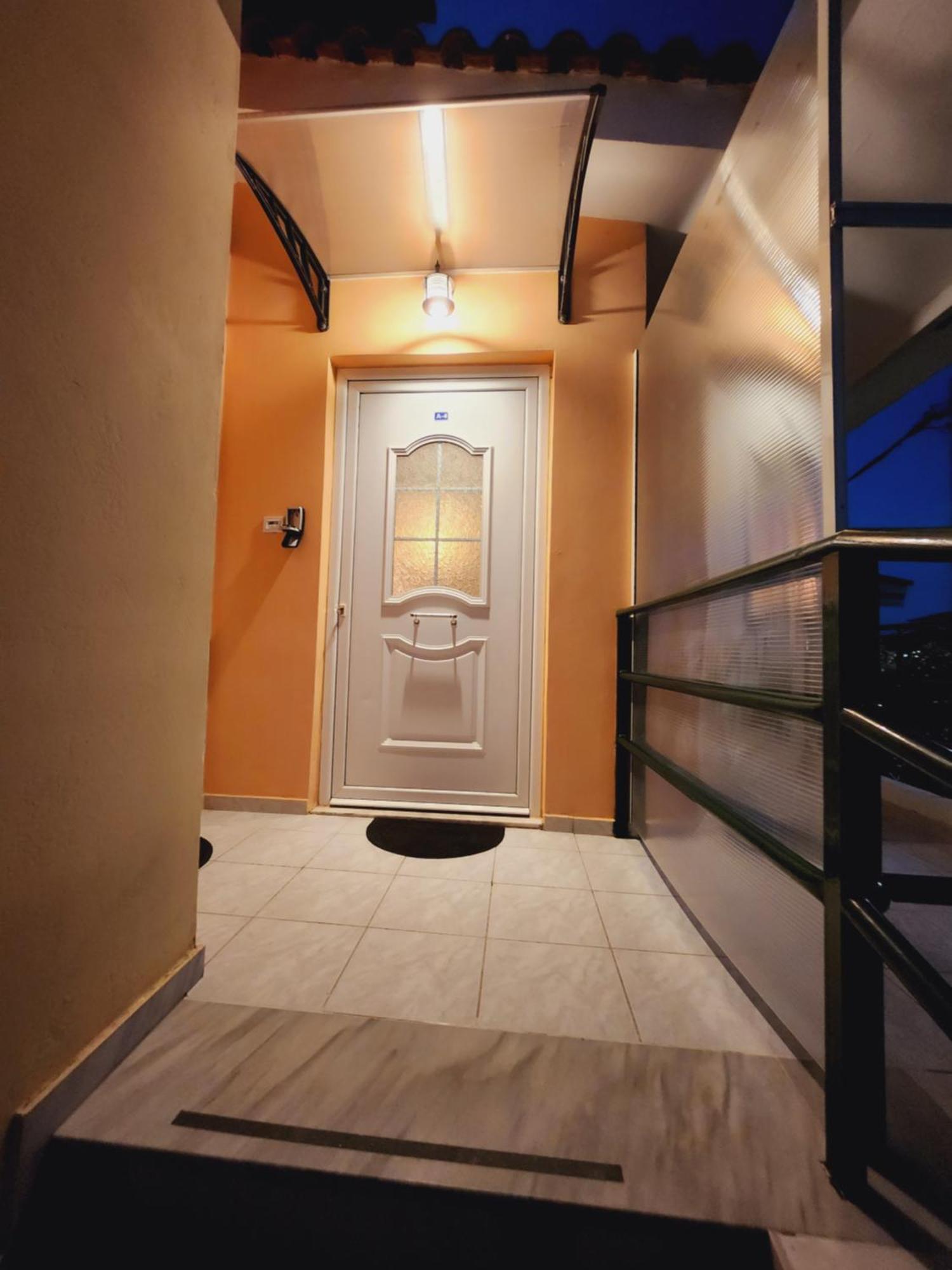 Luxury Loft Apartment Sofia Patras Eksteriør billede